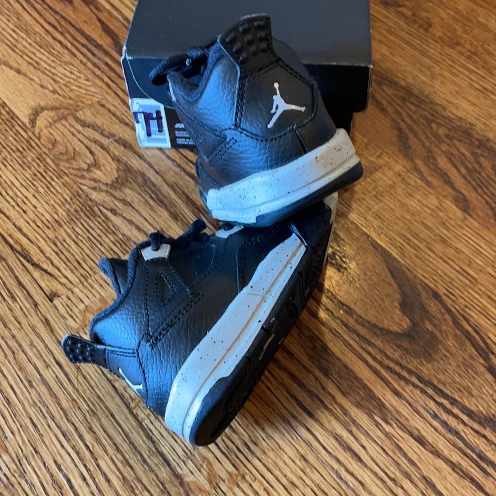 Gently used kids sneakers